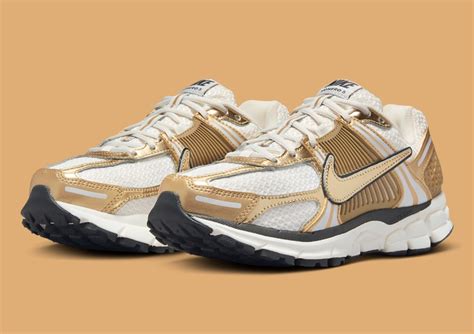 nike schuhe beige gold|Nike Zoom Vomero 5 Metallic Gold (Women's) .